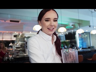 unusual dinners with peter green, scarlett rose and dakota kuinn big tits huge ass